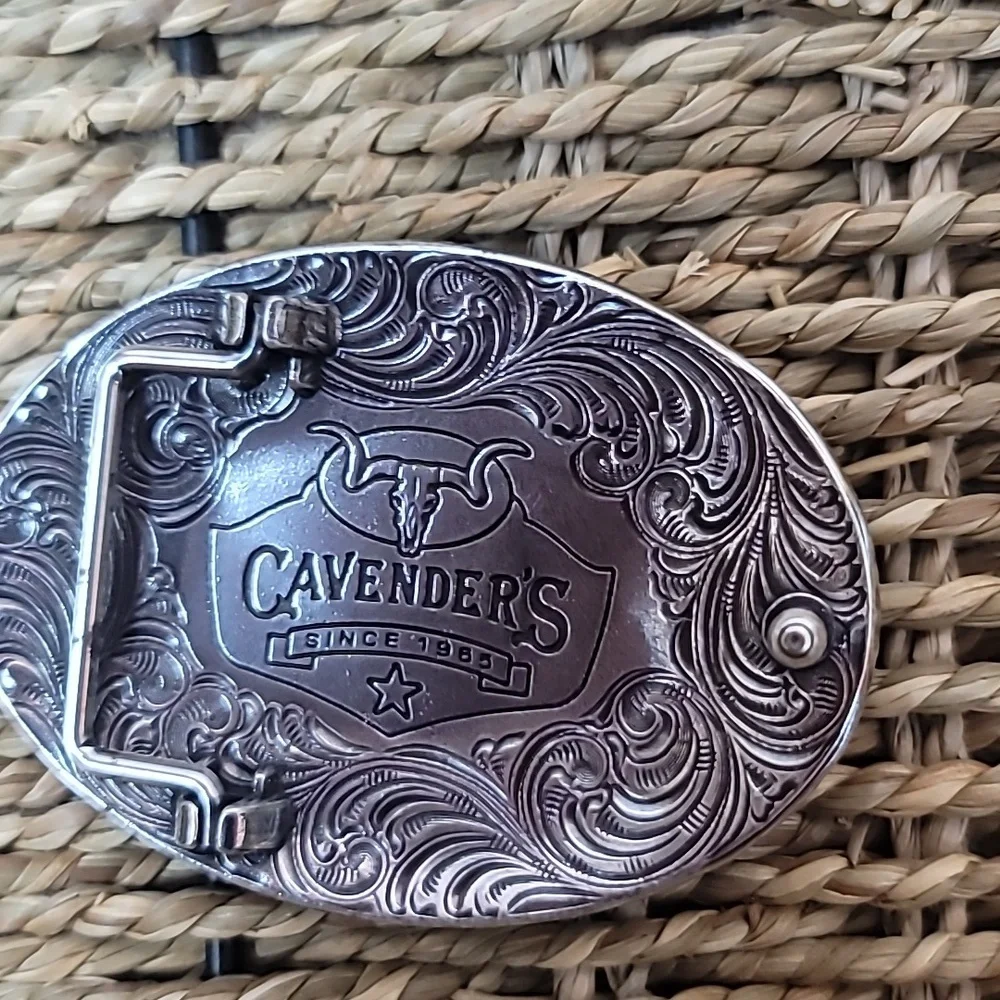 Cavender's snice 1965 belt buckle - Picture 2 of 2